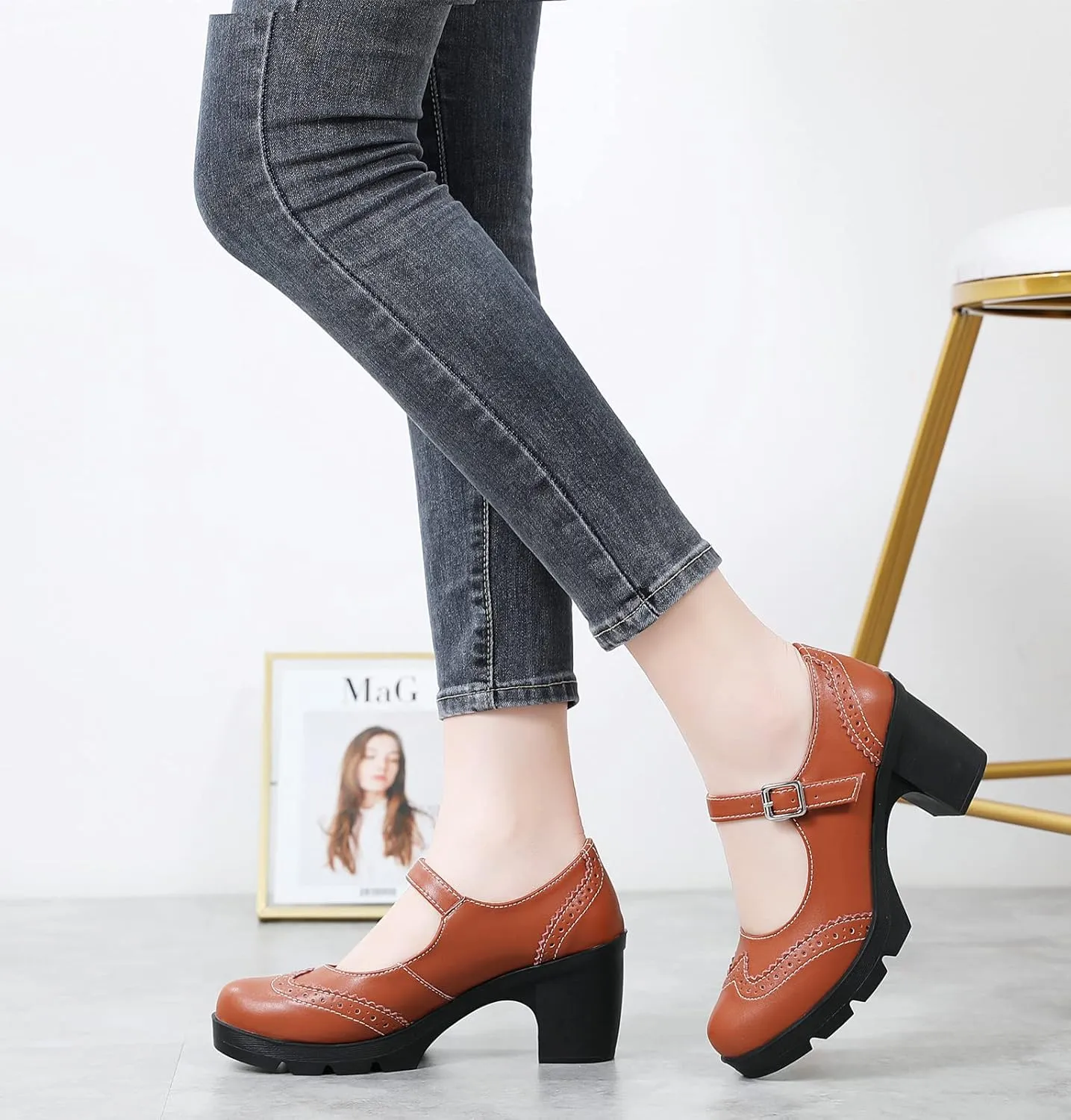 DADAWEN Women's Chunky Low Block Heels Mary Jane Closed Toe Work Pumps Comfortable Round Toe Oxfords Dress Wedding Shoes