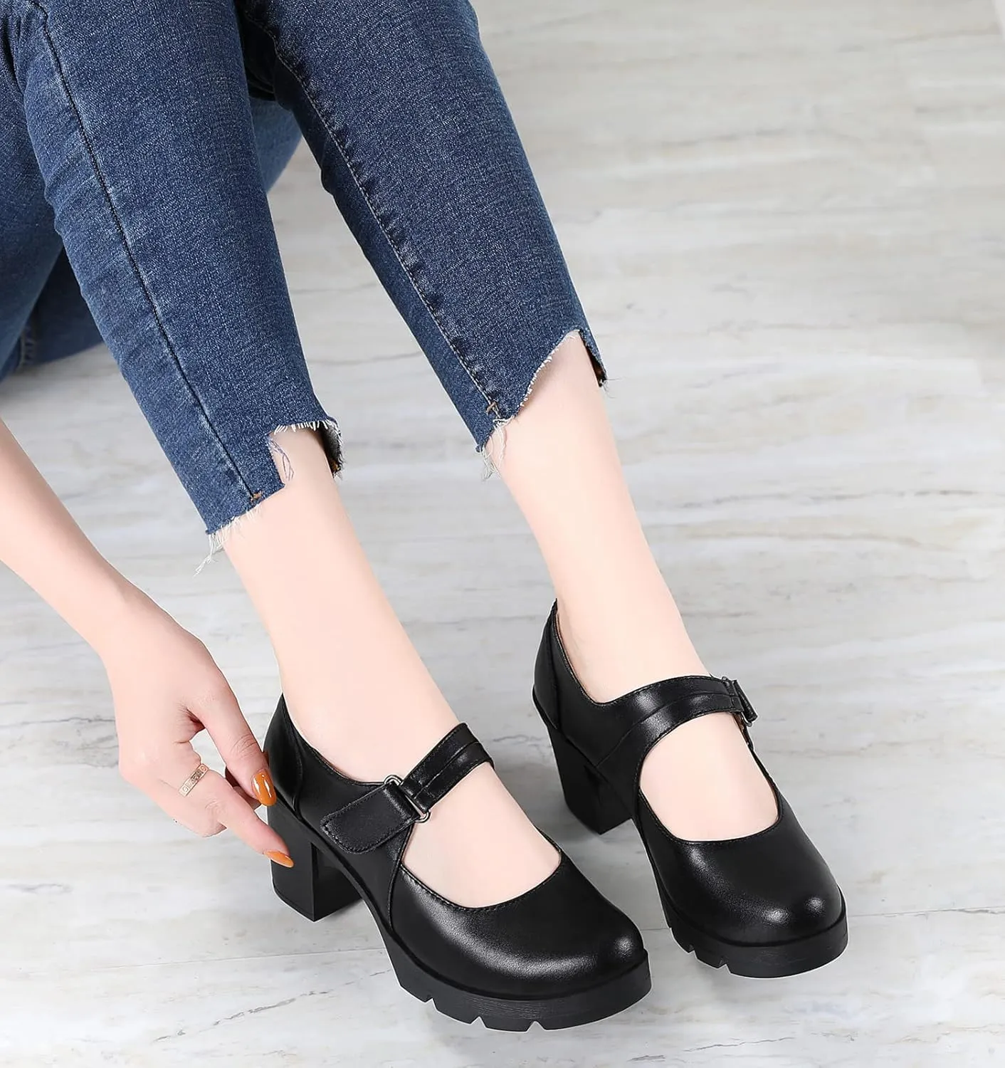 DADAWEN Women's Leather Classic Mid Heel Mary Jane Square Toe Oxfords Platform Dress Pumps Shoes