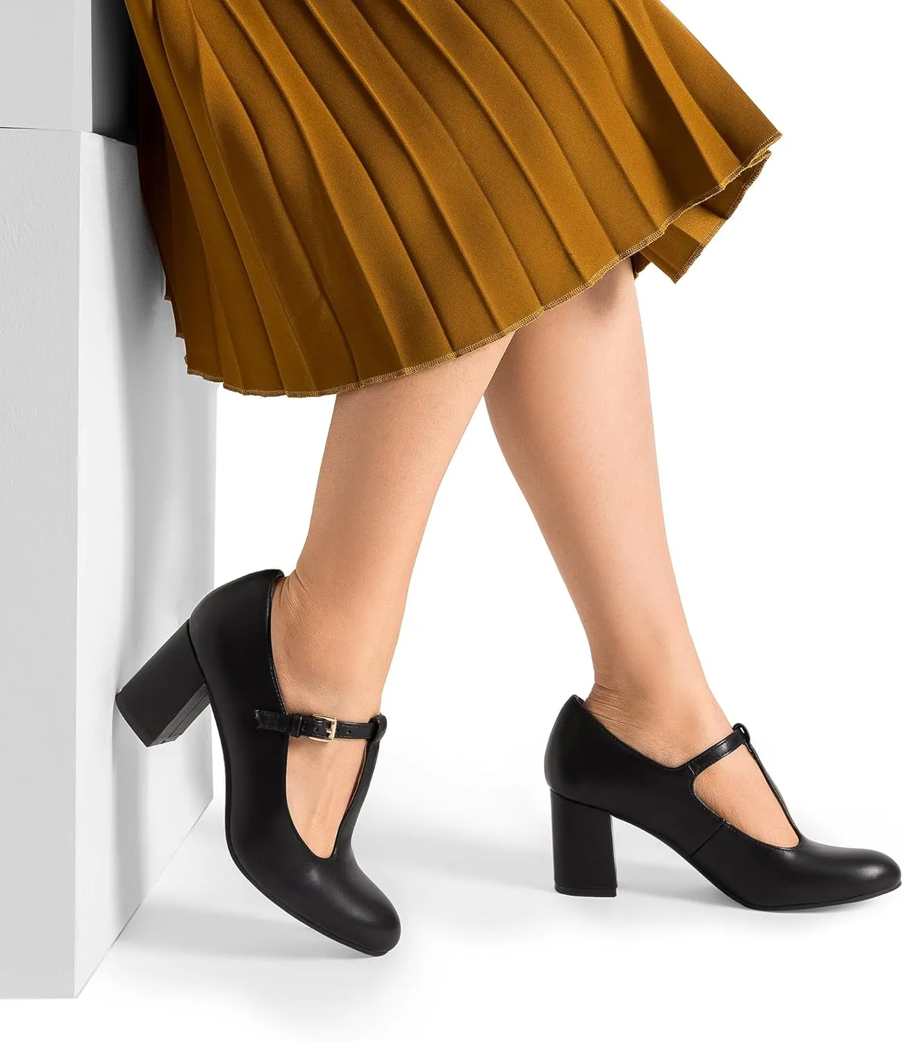 DREAM PAIRS Low Chunky Heels for Women T-Strap Mary Jane Pumps Wedding Dress Shoes