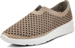 Flexus Women's Centrics Slip-On Shoe