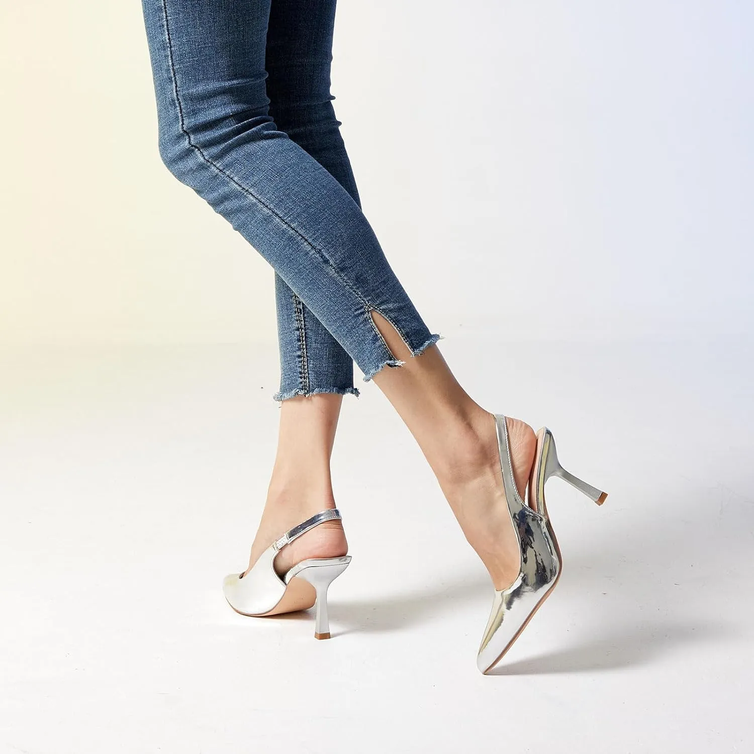 GENSHUO Women's Slingback Kitten Heel Pointed Closed Toe Stiletto Pumps Slip on Elastic Strap Wedding Party Dress Sandals Shoes