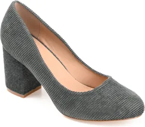 Journee Women's FAI Pumps
