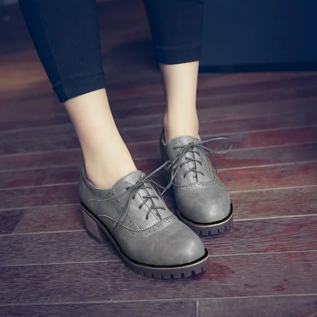 MIOKE Women's Round Toe Lace Up Pump Oxfords Brogues Wingtip Chunky Mid Heel Platform Vintage Dress Shoes