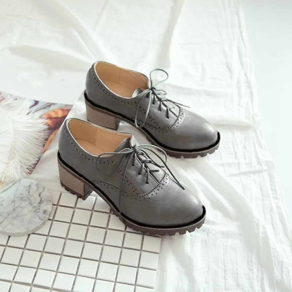 MIOKE Women's Round Toe Lace Up Pump Oxfords Brogues Wingtip Chunky Mid Heel Platform Vintage Dress Shoes