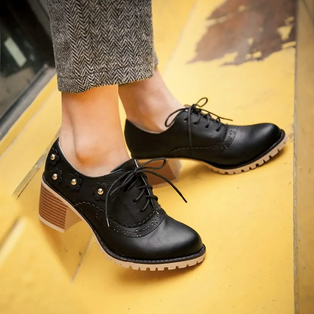 MIOKE Women's Round Toe Lace Up Pump Oxfords Vintage Two Tone Wingtip Chunky High Heel Brogues Dress Shoes