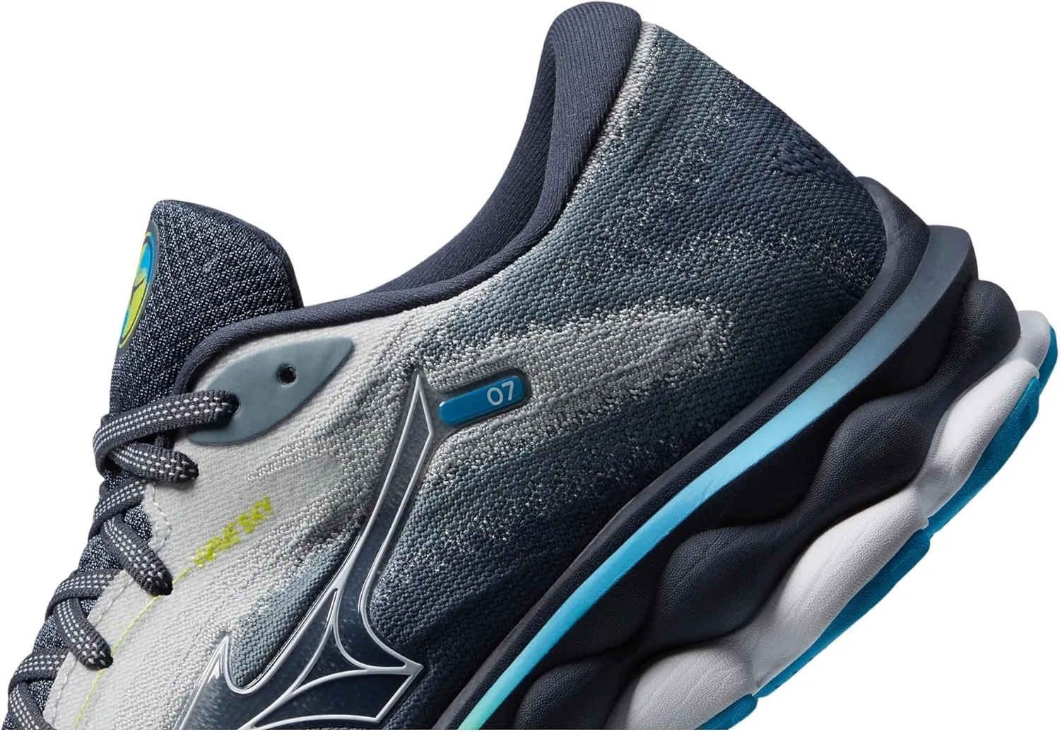 Mizuno Men's Wave Sky 7 Running Shoe