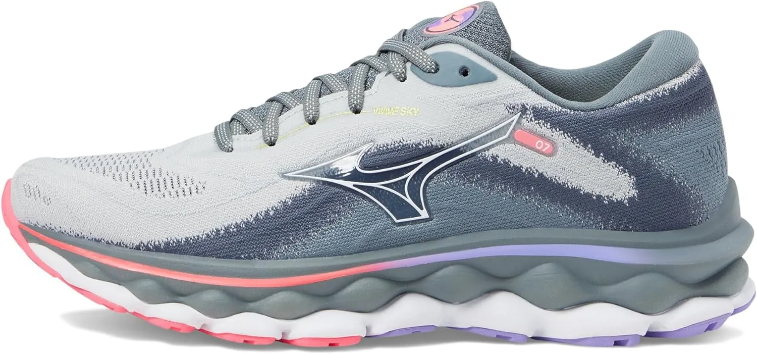Mizuno Women's Wave Sky 7 Running Shoe