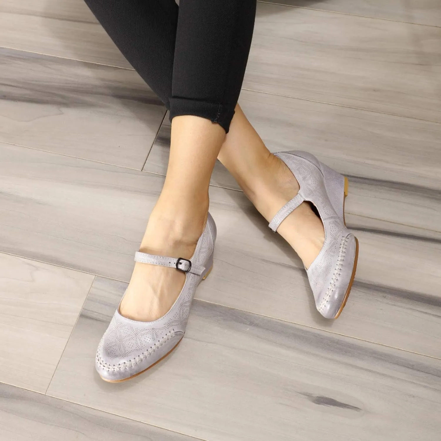 Mona flying Women's Leather Closed Toe Mary Jane Wedge Pumps Round Toe Mid Heel Dress Shoes for Women Ladies