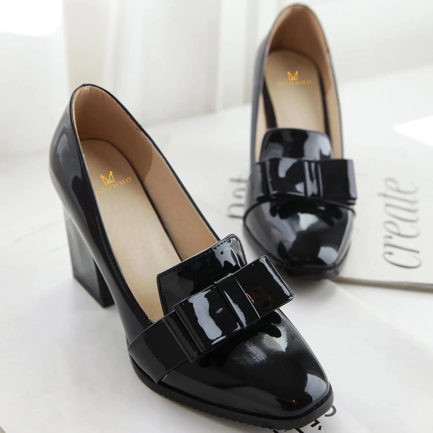 MOOMMO Women Chunky Heel Pumps Bowknot Patent Leather Loafers Round Closed Toe Sandals 3.5 Inch High Block Heel Slip On Summer Casual Office Dress Shoes Size 4-11 M US