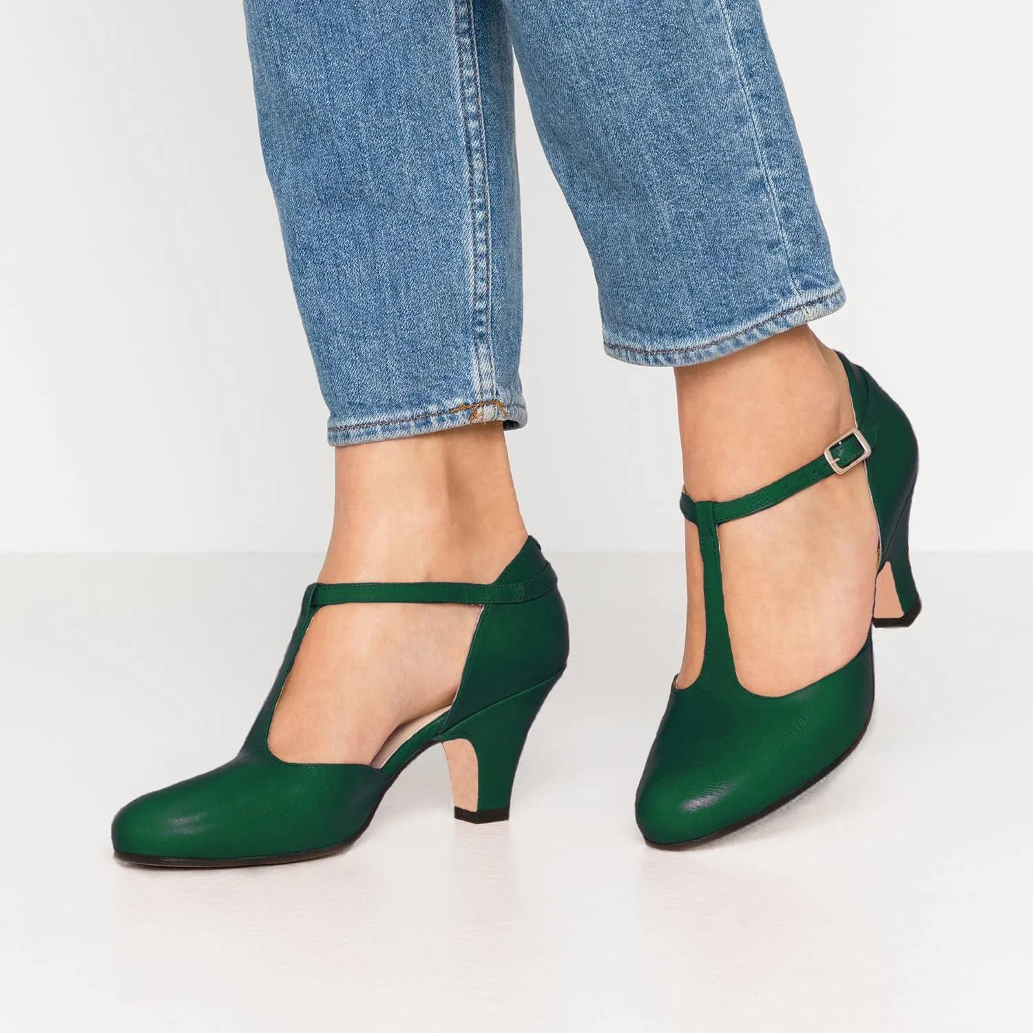 MOOMMO Women Elegant Kitten Heel Mary Jane Pumps Shoes Ankle T-Strap Round Closed Toe Cut-Out Dress Sandals Shoe Chunky Block Heels D-Orsay Suede Work Pump Fall fashion Office Wedding Spring 4-13 M US