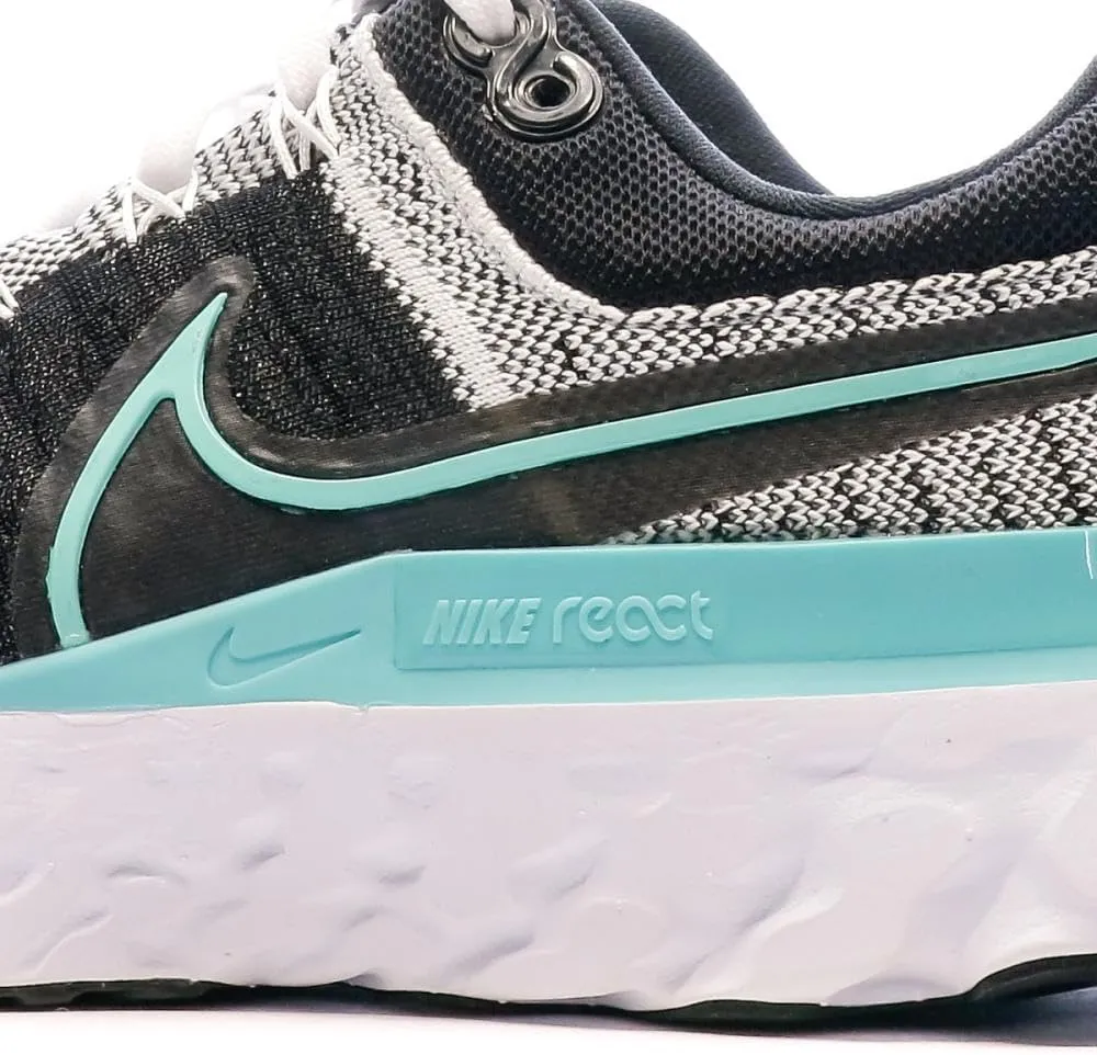 Nike Women's Walking Runners