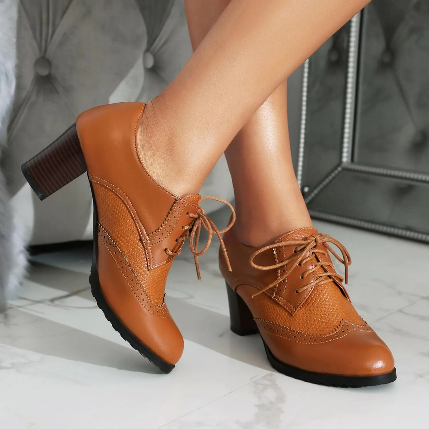 SHEMEE Women's Chunky High Heels Wingtip Oxfords Round Toe Lace Up Stacked Block Heel Vintage Brogues Pumps Shoes