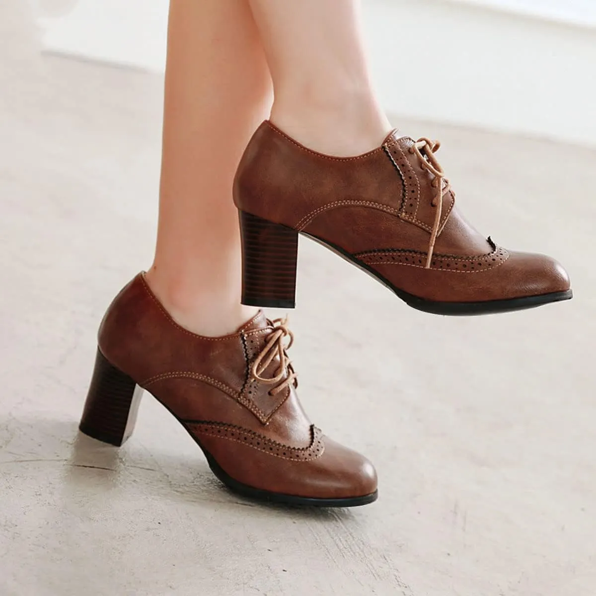 SHEMEE Women's Chunky High Heels Wingtip Oxfords Round Toe Lace Up Stacked Block Heel Vintage Brogues Pumps Shoes