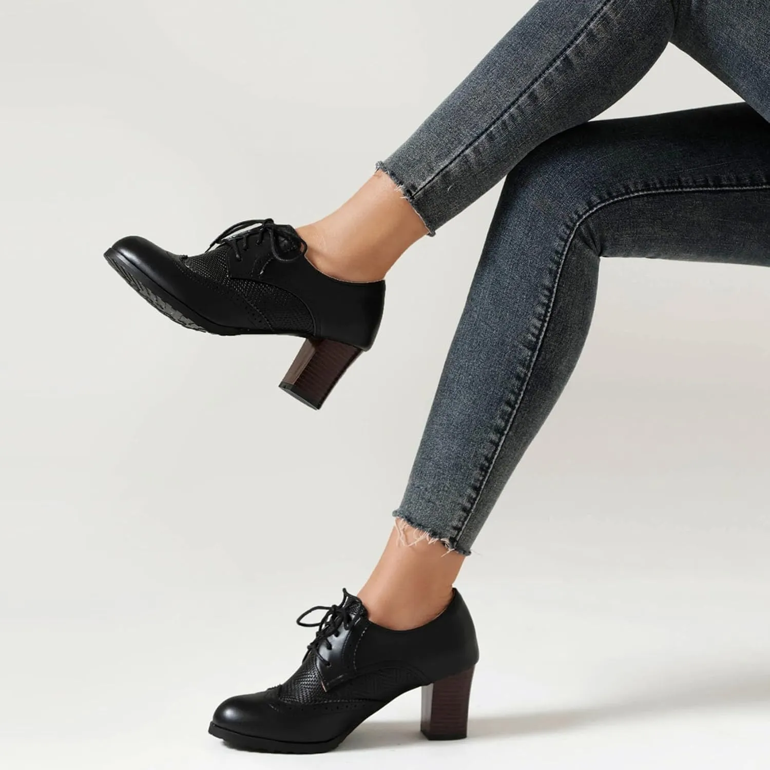 SHEMEE Women's Chunky High Heels Wingtip Oxfords Round Toe Lace Up Stacked Block Heel Vintage Brogues Pumps Shoes