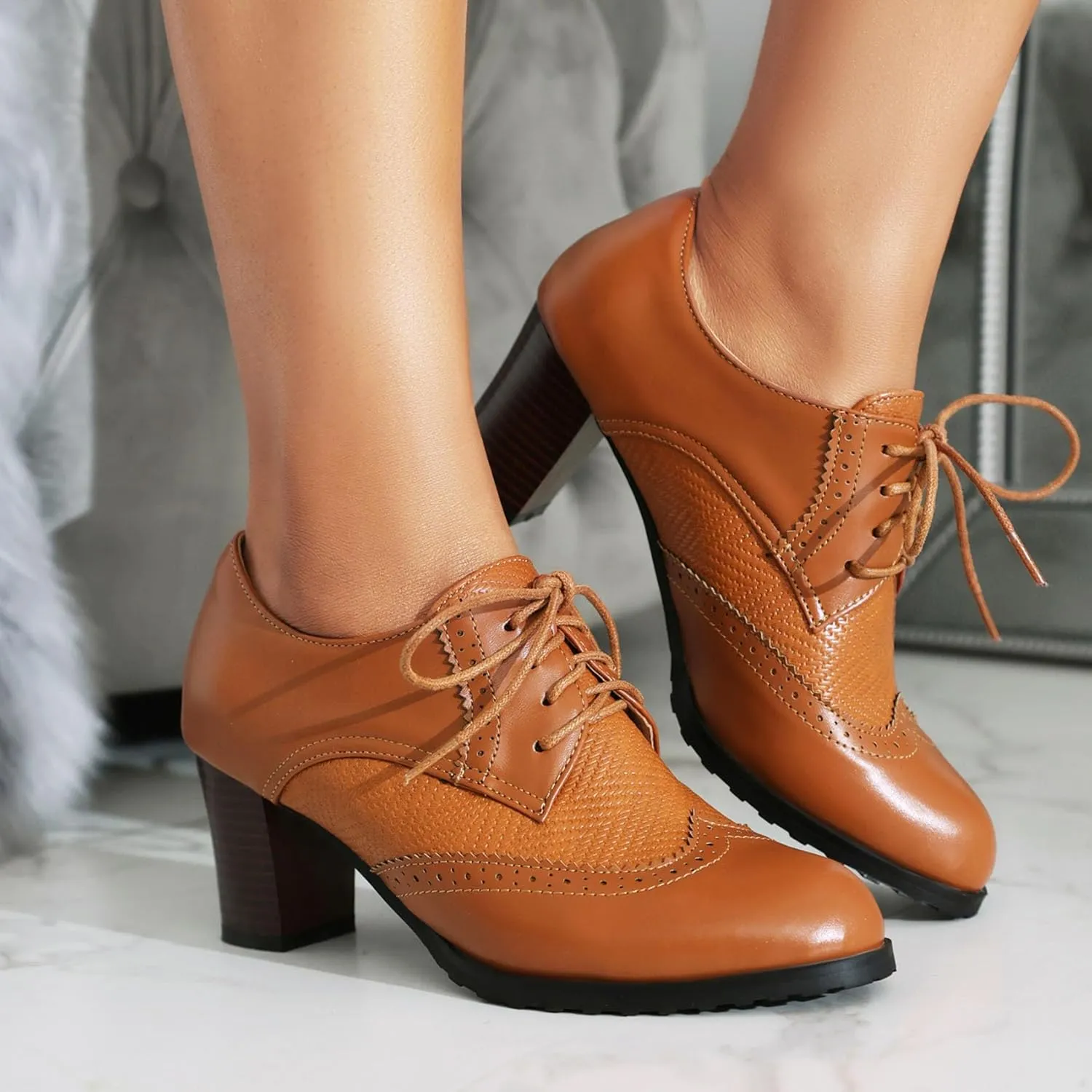 SHEMEE Women's Chunky High Heels Wingtip Oxfords Round Toe Lace Up Stacked Block Heel Vintage Brogues Pumps Shoes