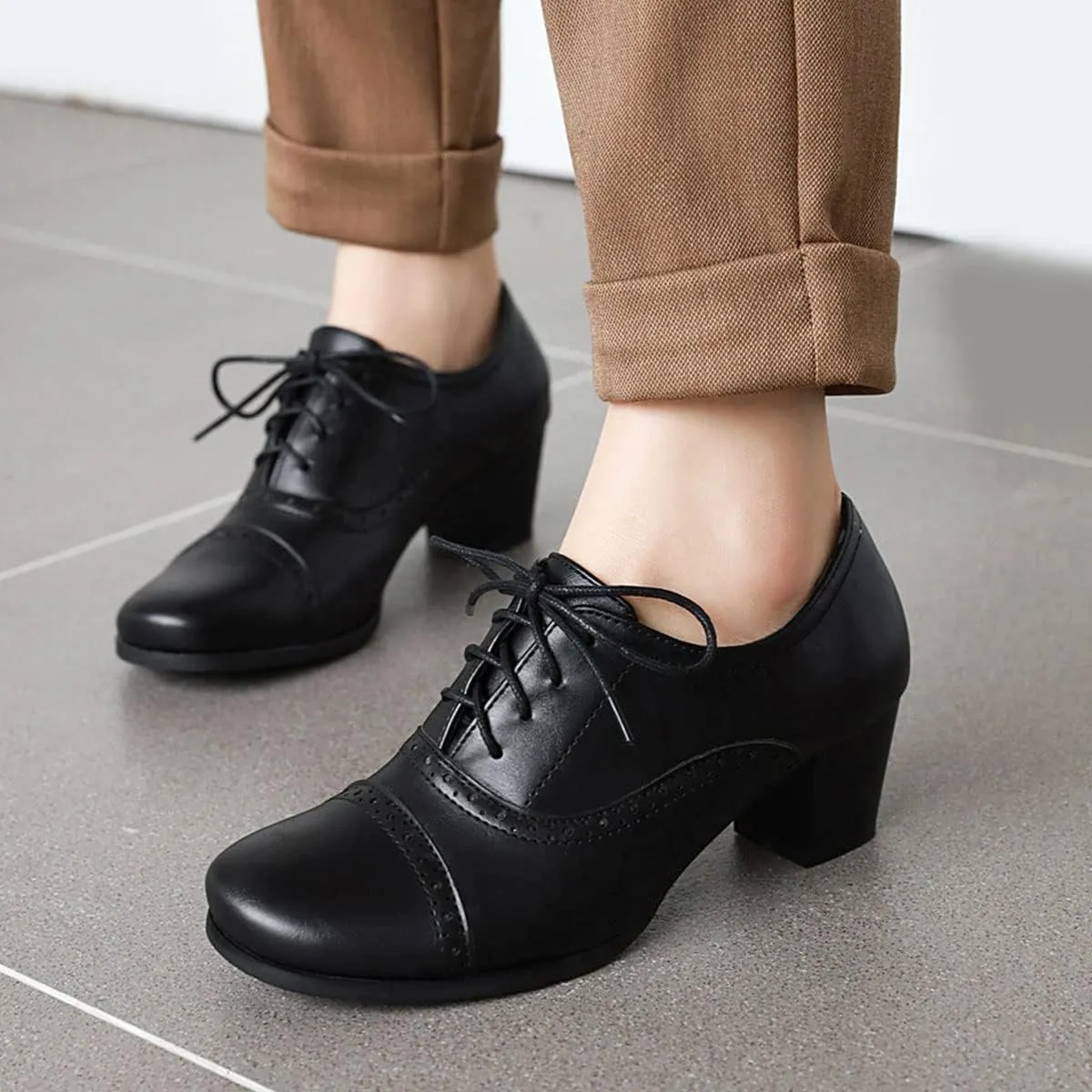 SHEMEE Women's Chunky Lace Up Vintage Oxfords Dress Pumps Round Toe Block Mid Heels Retro Brogues Shoes