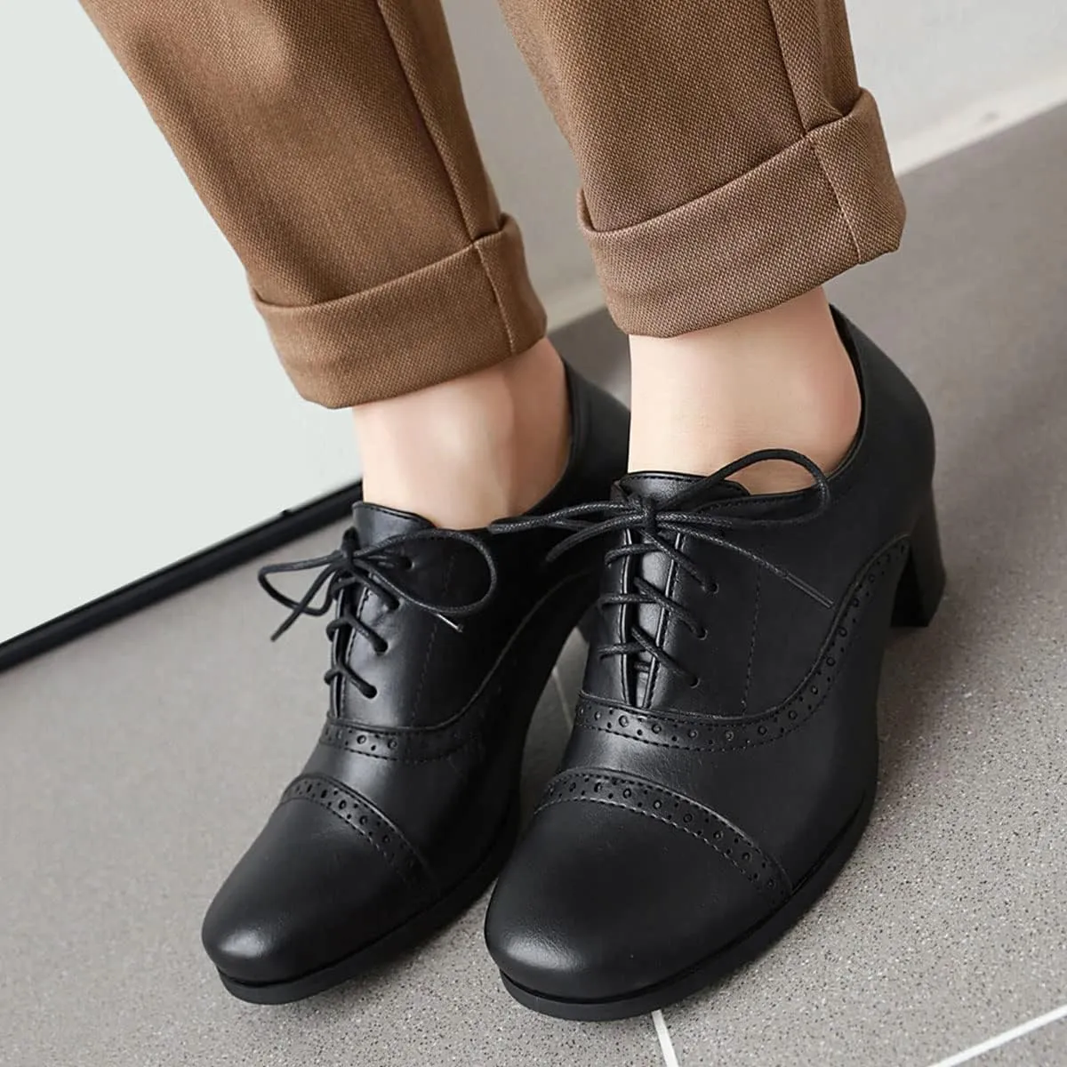 SHEMEE Women's Chunky Lace Up Vintage Oxfords Dress Pumps Round Toe Block Mid Heels Retro Brogues Shoes