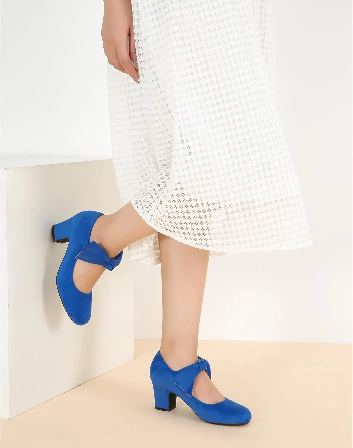 Women's Bow Mary Jane Block Heel Pumps Closed Round Toe Low Chunky Heels Ankle Strap Wedding Dress Evening Party Shoes