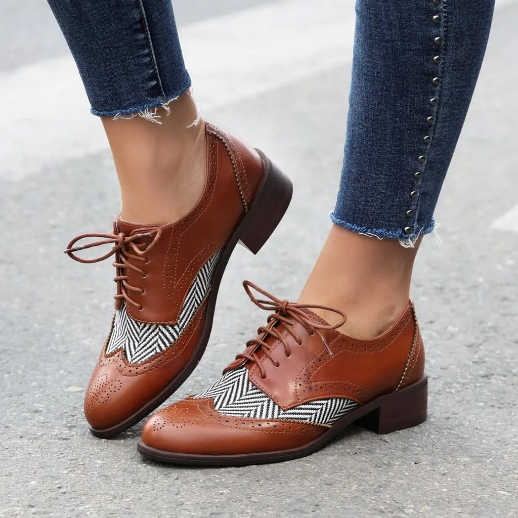 Women's Flat Low Heel Saddle Oxford Shoes Two Toned Wingtip Perforated Lace Up School Uniform Oxfords Brogues