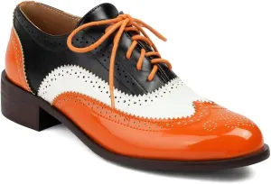 Women's Flat Saddle Oxford Shoes Two Toned Round Toe Wingtip Lace Up Perforated Low Heel School Oxfords Brogues