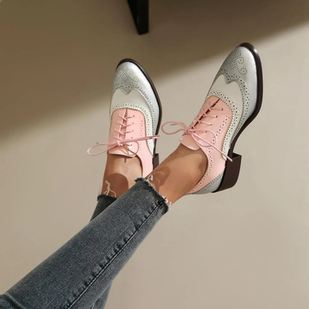 Women's Flat Saddle Oxford Shoes Two Toned Wingtip Perforated Lace Up Low Heel School Uniform Oxfords Brogues