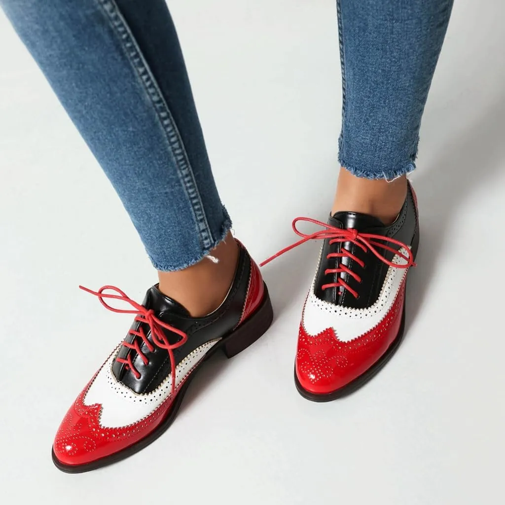 Women's Flat Saddle Oxford Shoes Two Toned Wingtip Perforated Lace Up Low Heel School Uniform Oxfords Brogues